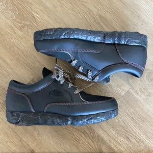 nike acg (sample) bedowin size.8 mens